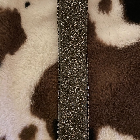 Glitzy belt from Buckle - Picture 6 of 6